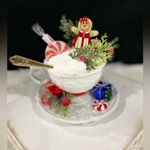 Gingerbread Tea Cup